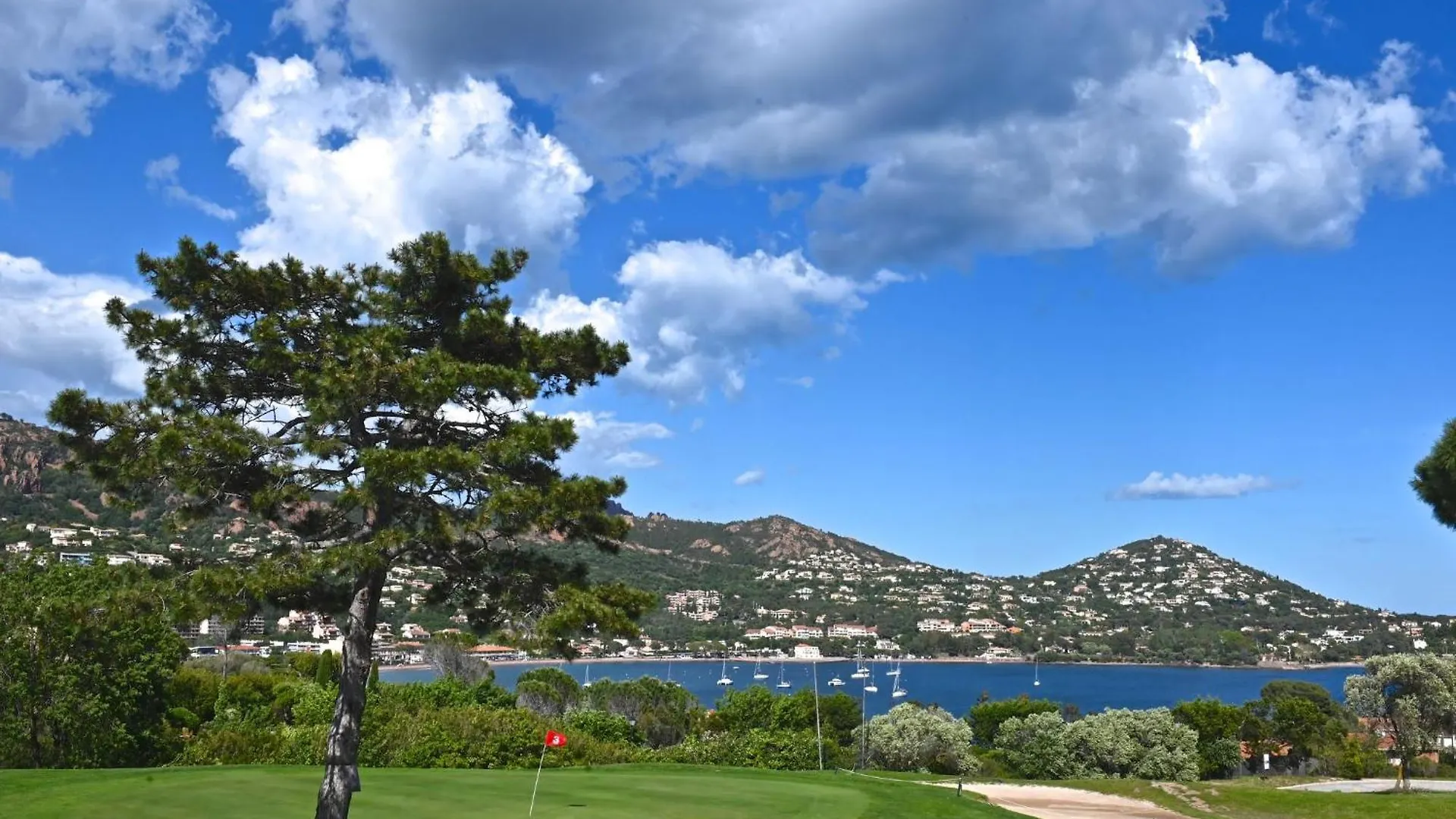 Apartment Village Cap Esterel - Les Bastides-2 By Interhome Saint-Raphaël