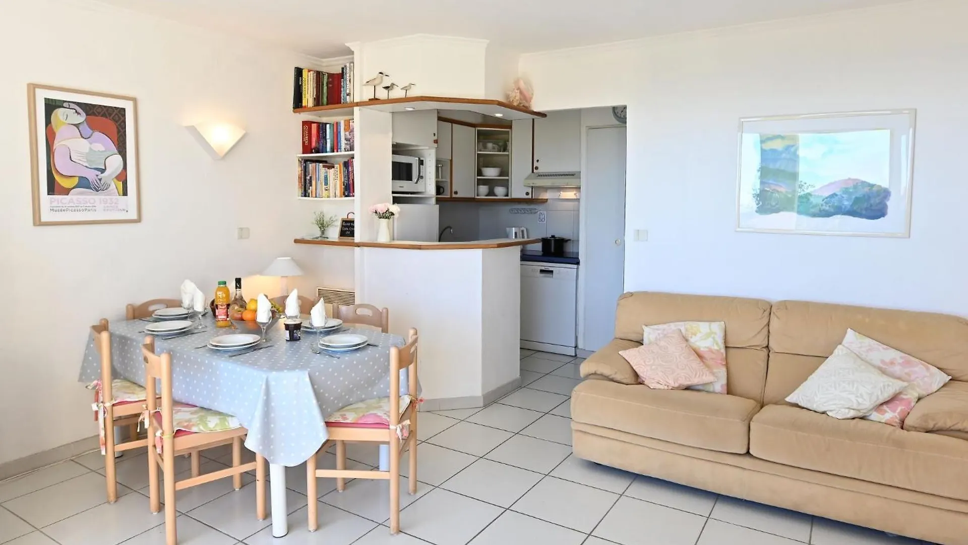 Apartment Village Cap Esterel - Les Bastides-2 By Interhome Saint-Raphael