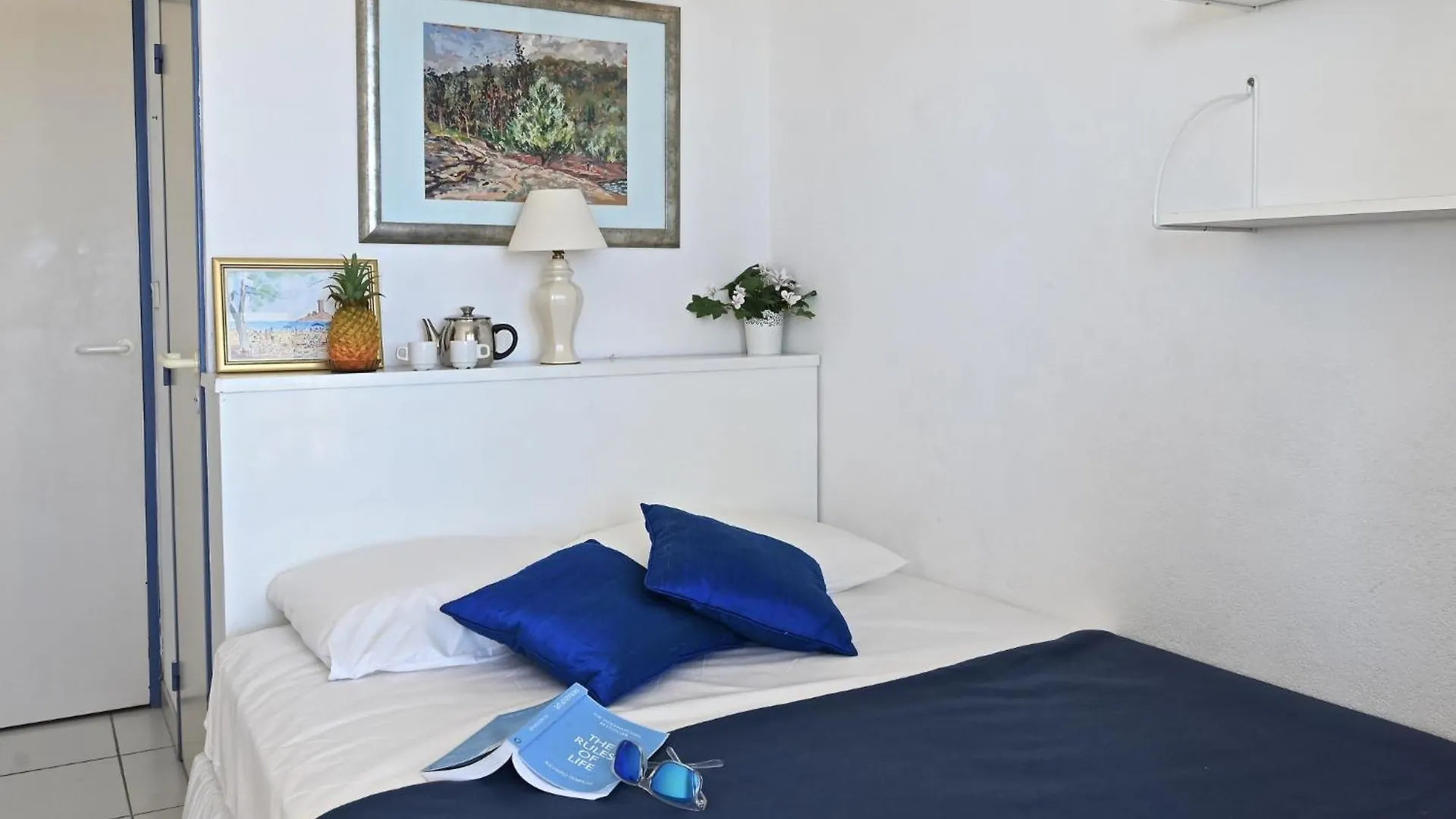 Apartment Village Cap Esterel - Les Bastides-2 By Interhome Saint-Raphael