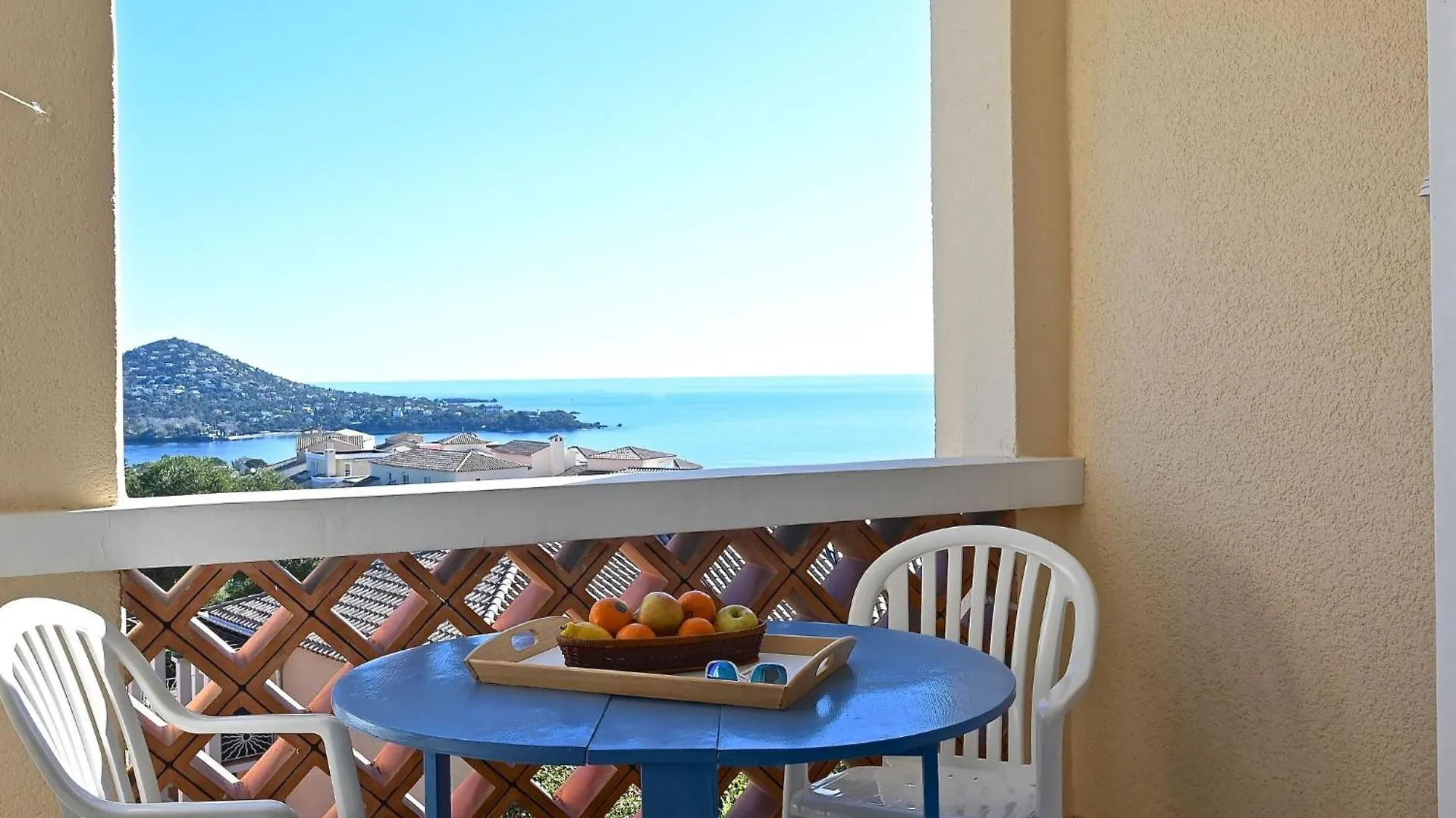 Apartment Village Cap Esterel - Les Bastides-2 By Interhome Saint-Raphael  France